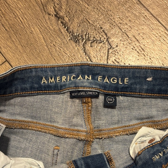 American Eagle Outfitters Women's Boot Cut Jeans - Classic Blue - Picture 2 of 6